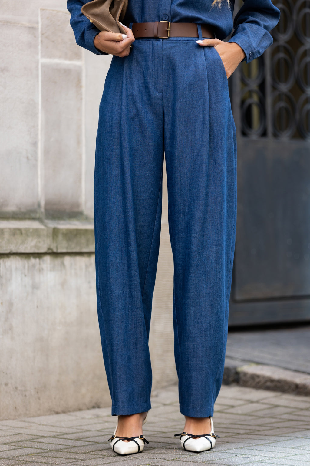 Spodnie z cienkiego jeansu