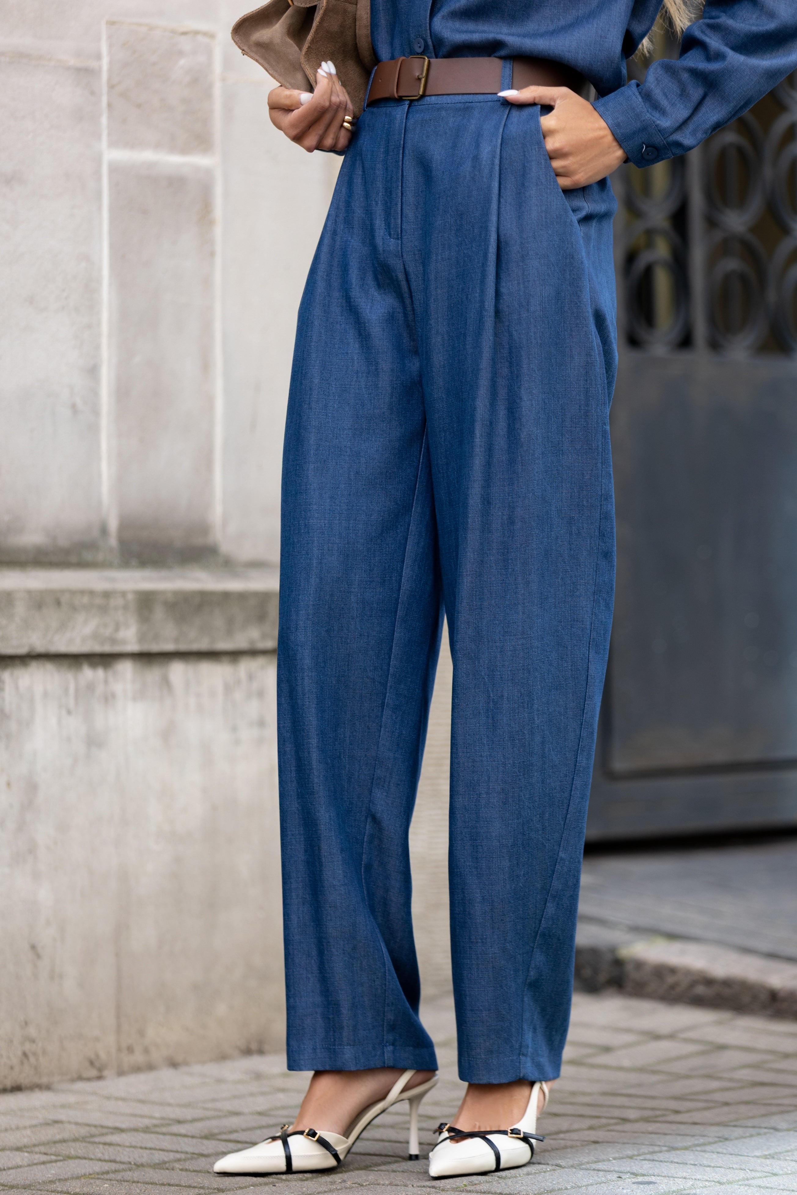 Spodnie z cienkiego jeansu