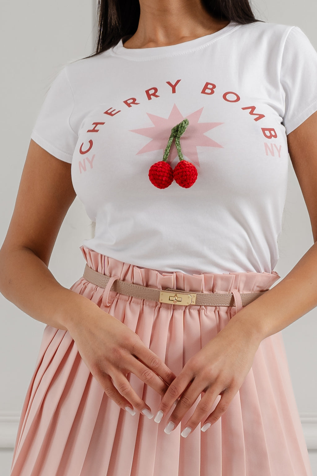 T-shirt „Cherry Bomb”- Biały / Uniwersalny
