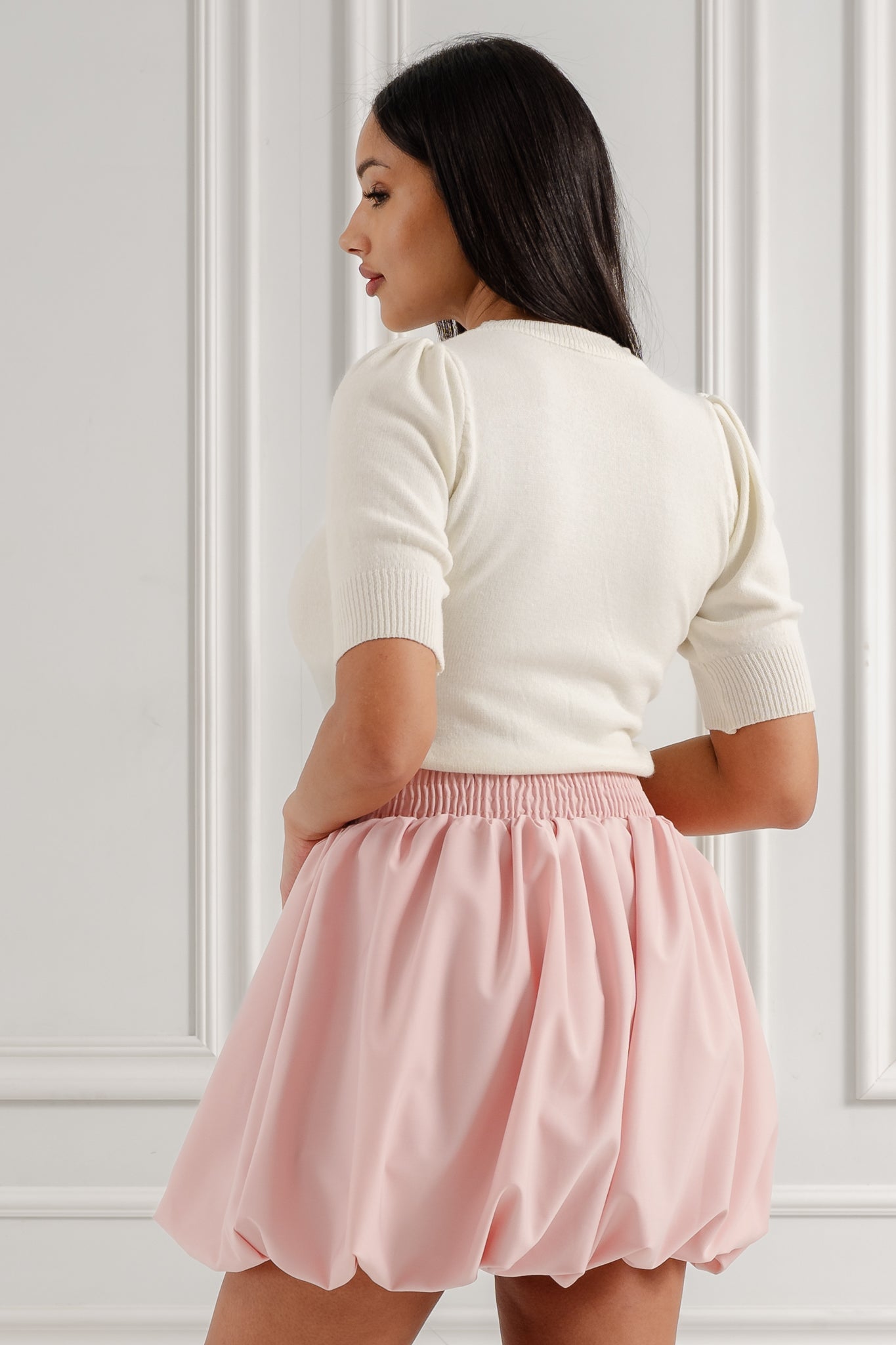 Sweter z bufkami na ramionach- Pudrowy róż / Uniwersalny