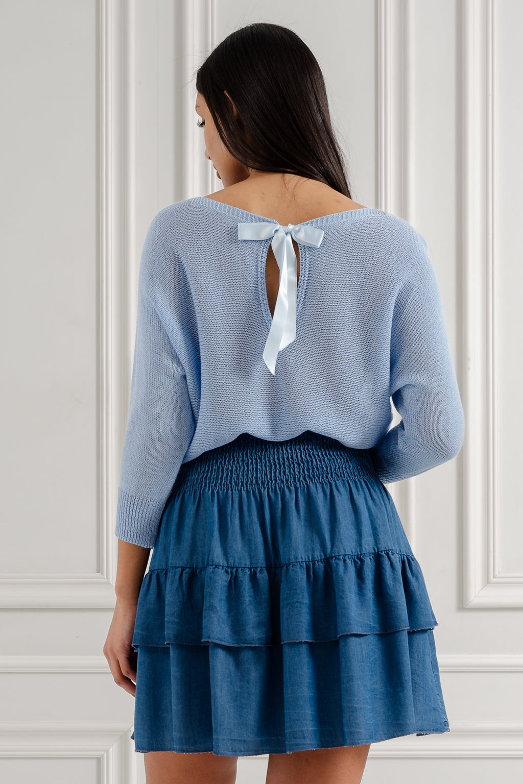 Sweter z kokardką na plecach- Beżowy / Uniwersalny