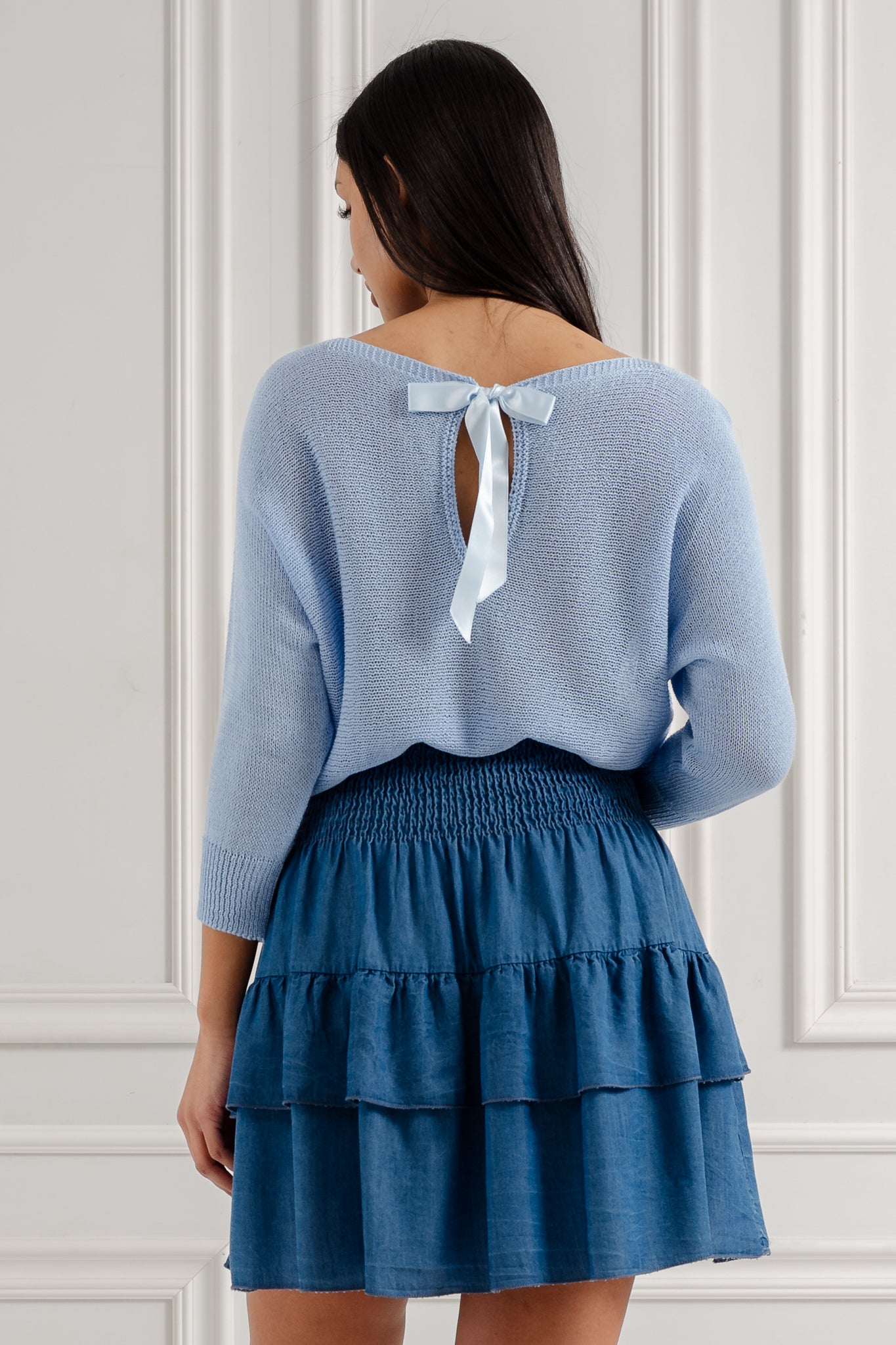 Sweter z kokardką na plecach- Beżowy / Uniwersalny