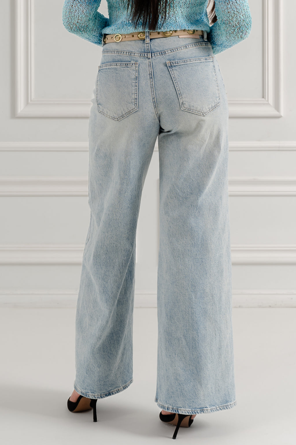 Pasek z metalowymi oczkami- Beżowy