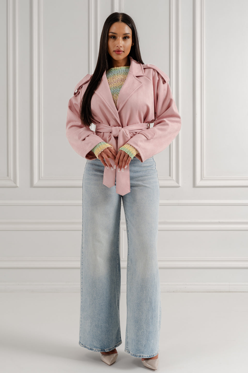 Krótki płaszcz z wiązaniem- Różowy / Uniwersalny