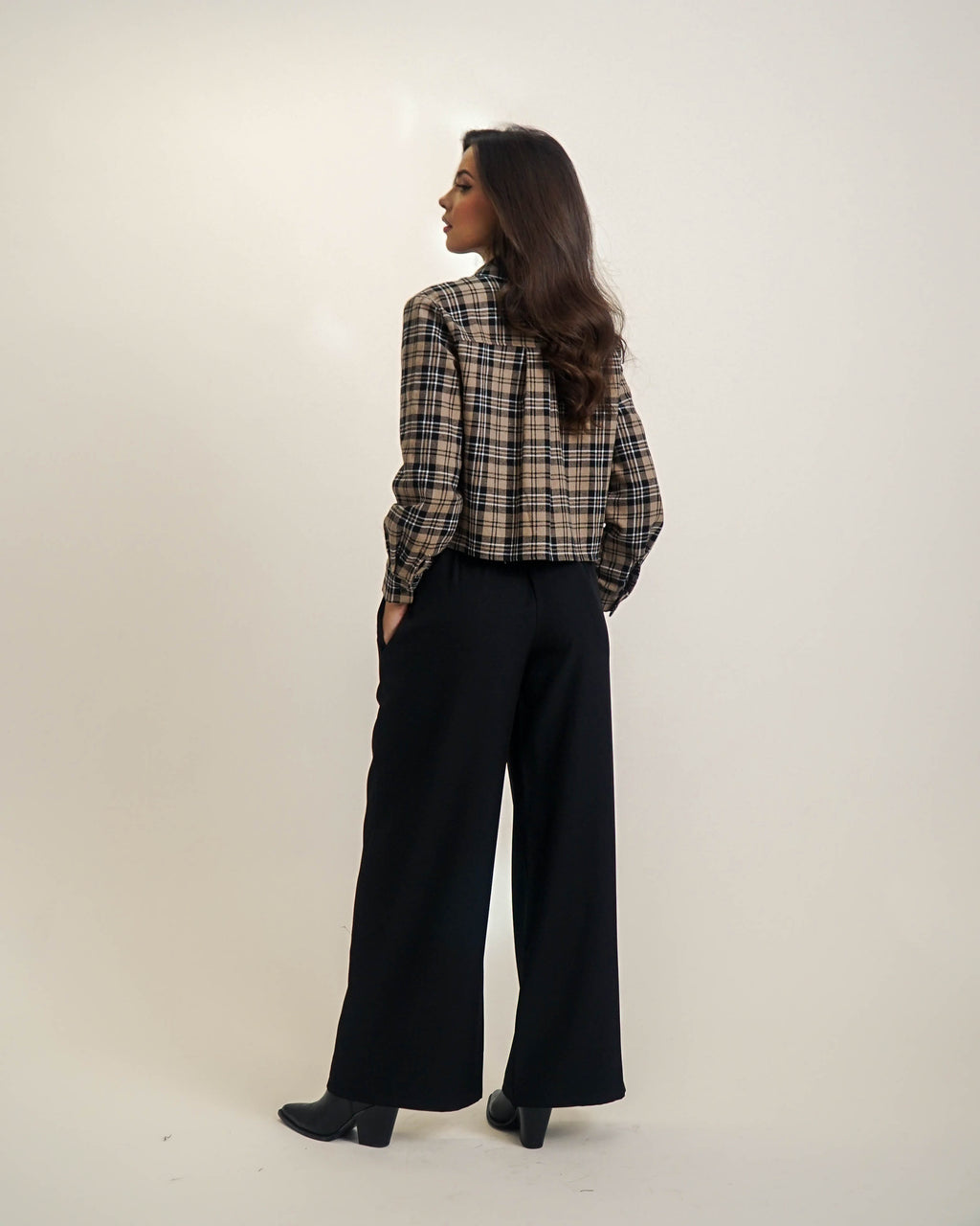 SPODNIE Z SZEROKĄ NOGAWKĄ