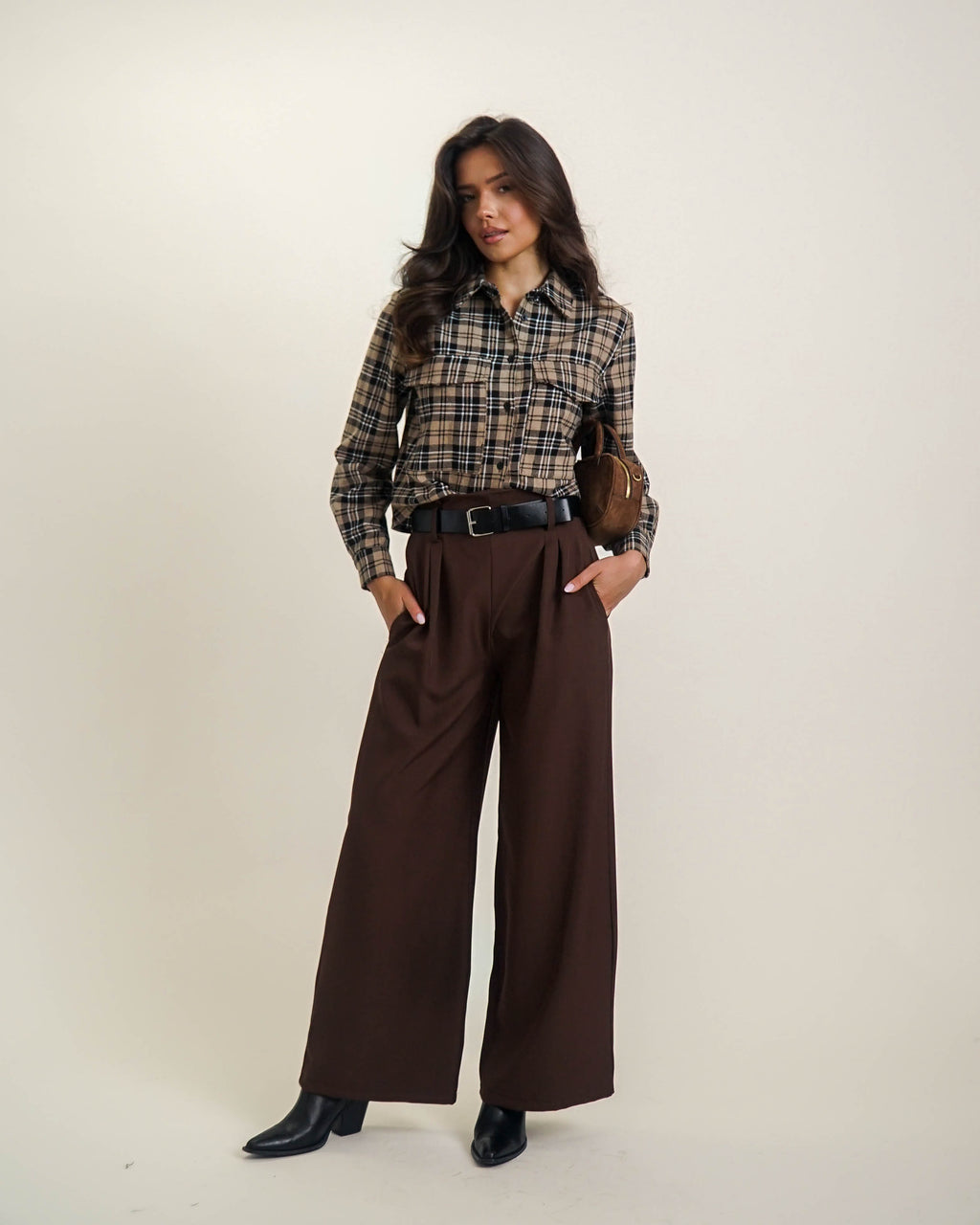 SPODNIE Z SZEROKĄ NOGAWKĄ