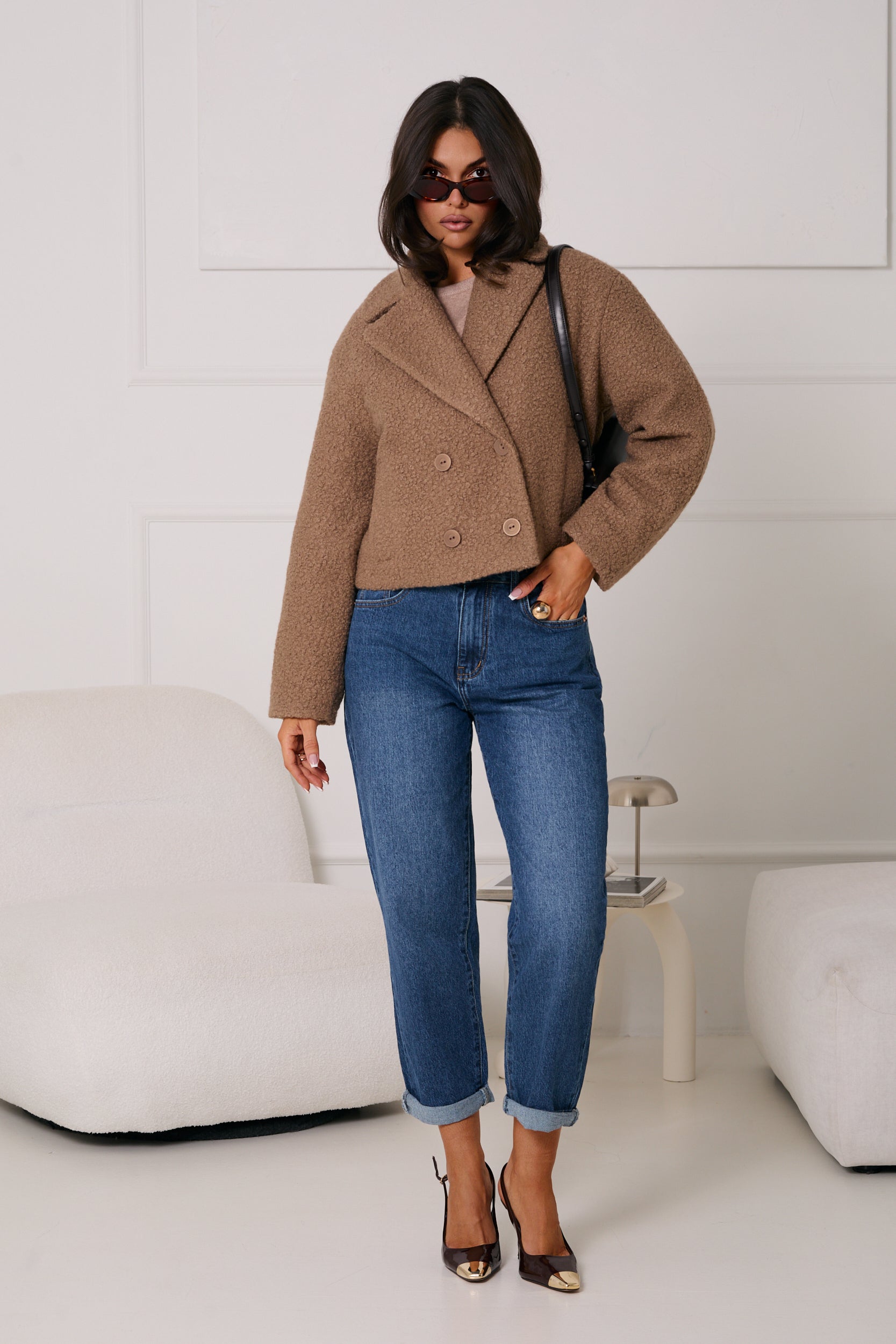 KURTKA Z BUKLI Z DWURZĘDOWYM ZAPIĘCIEM