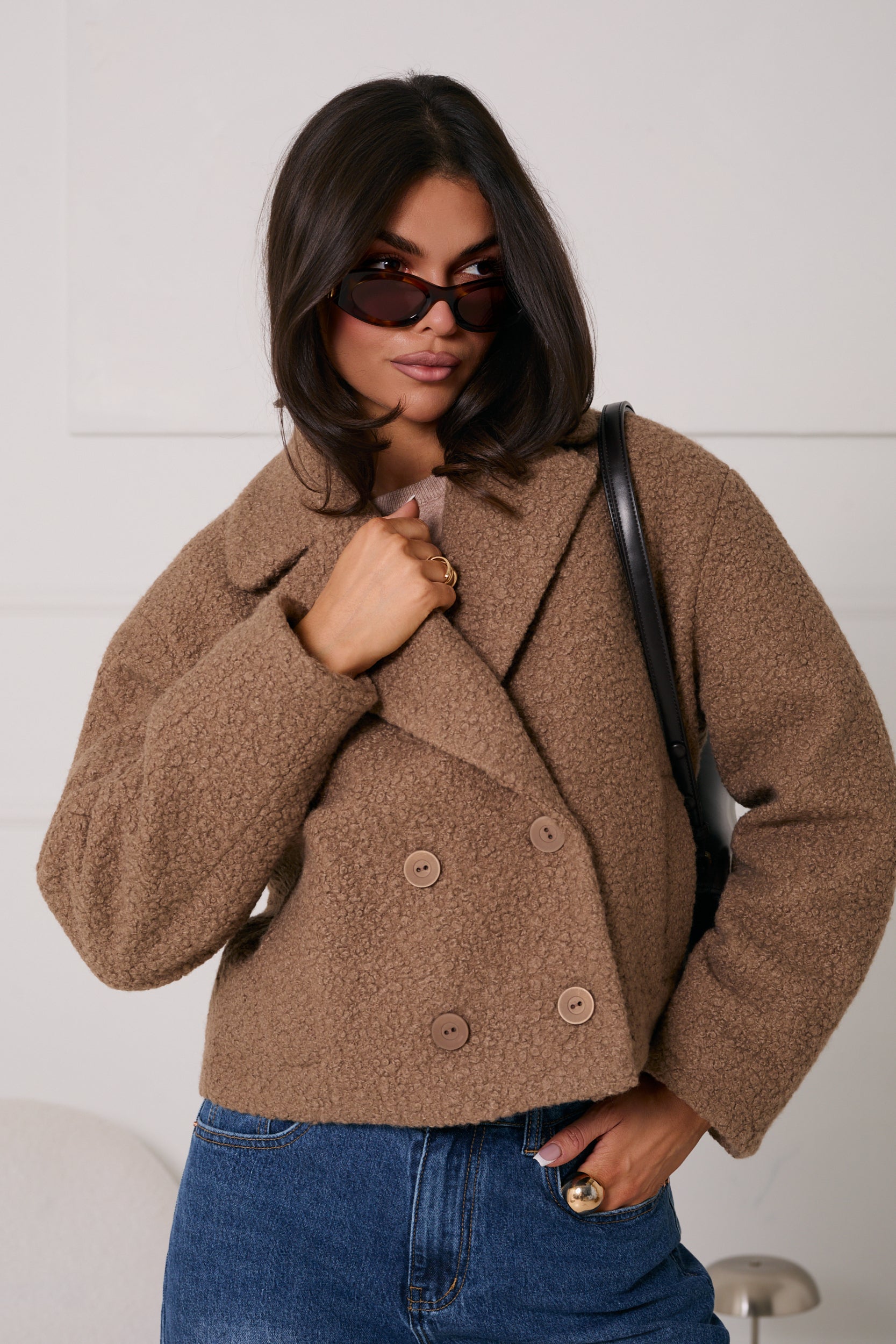 KURTKA Z BUKLI Z DWURZĘDOWYM ZAPIĘCIEM