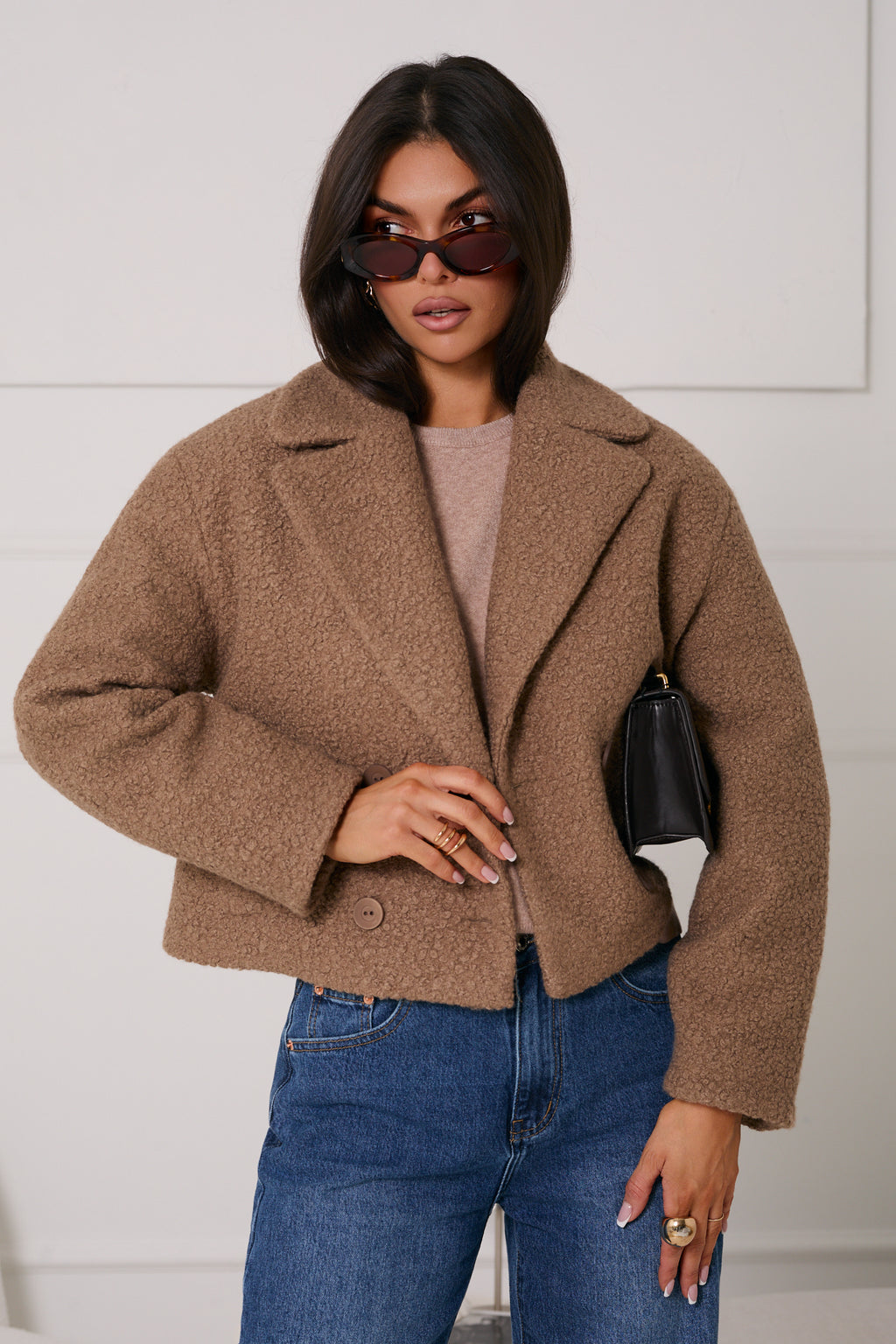 KURTKA Z BUKLI Z DWURZĘDOWYM ZAPIĘCIEM