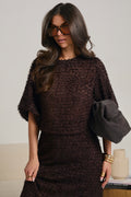 CZEKOLADOWY SWETER O LUŹNYM KROJU