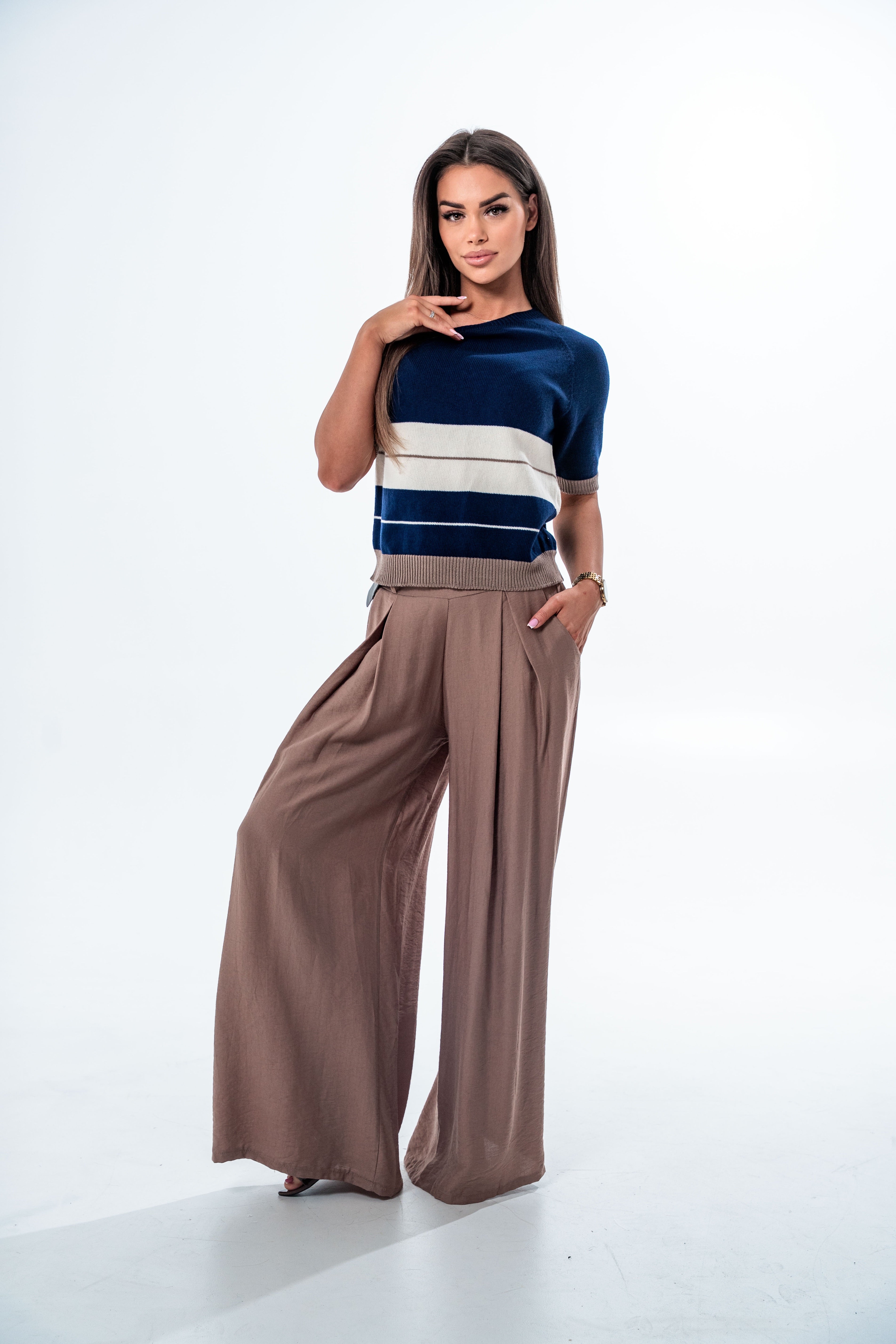 Sweter z krótkim rękawem w paski- Granatowy / Uniwersalny