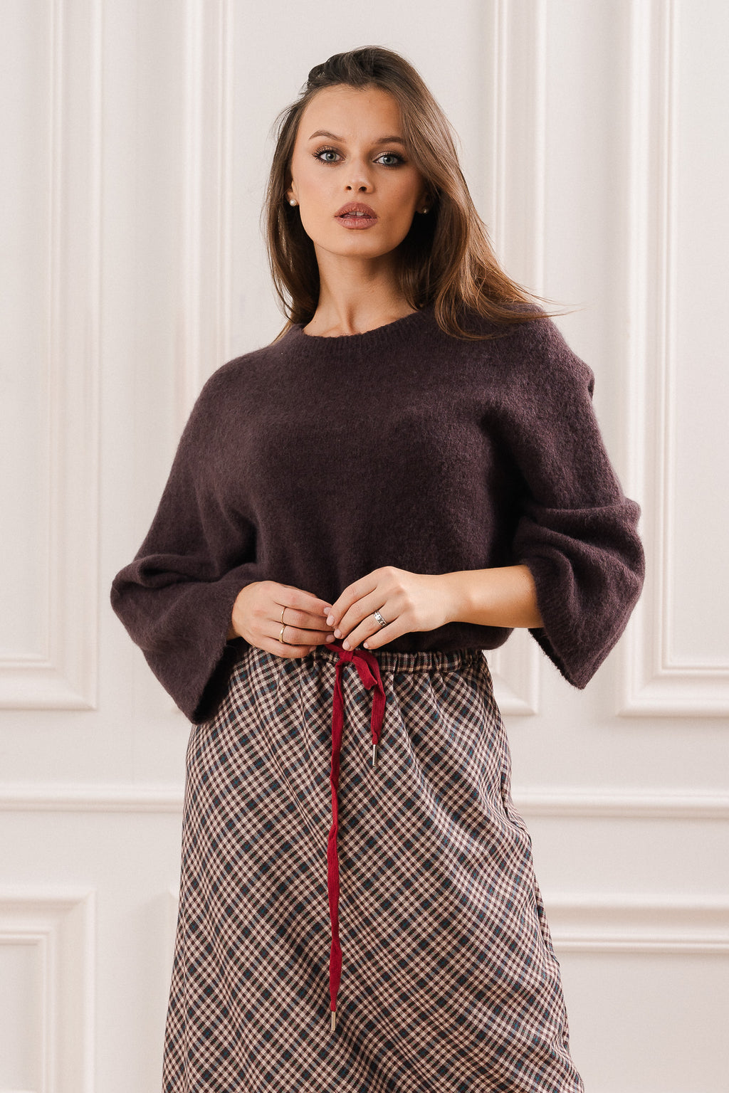 Sweter z Domieszką Alpaki i Rękawem 3/4- Uniwersalny / Brązowy