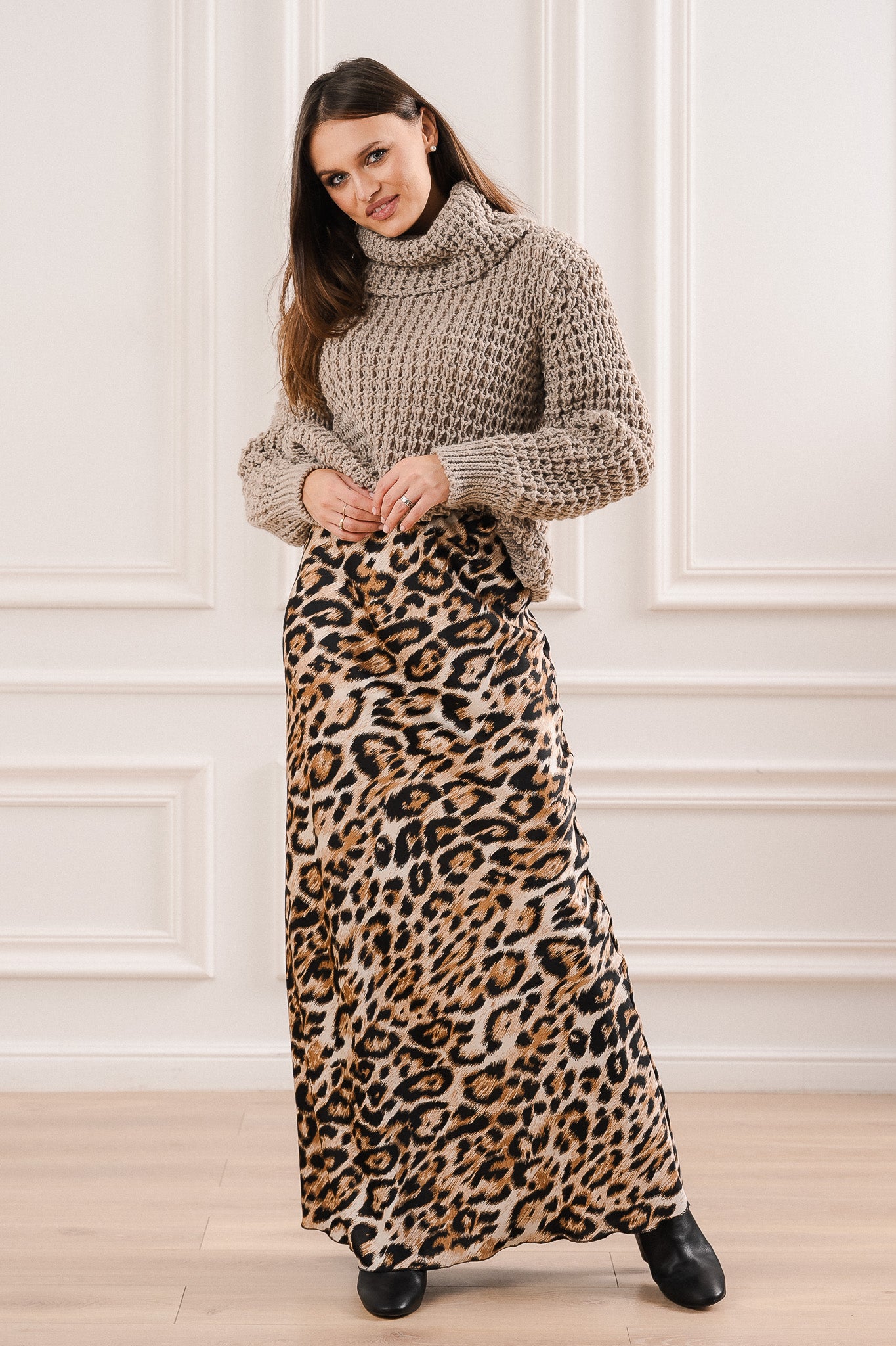 Satynowa Spódnica w Zwierzęcy Wzór- Uniwersalny / Beżowy