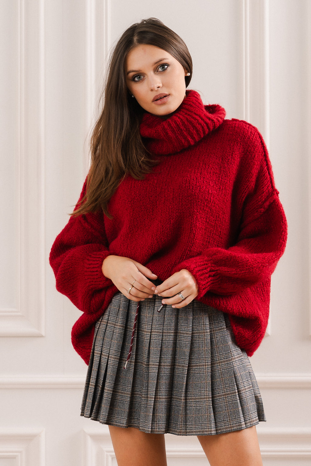 Sweter Oversize z Golfem- Uniwersalny / Brązowy