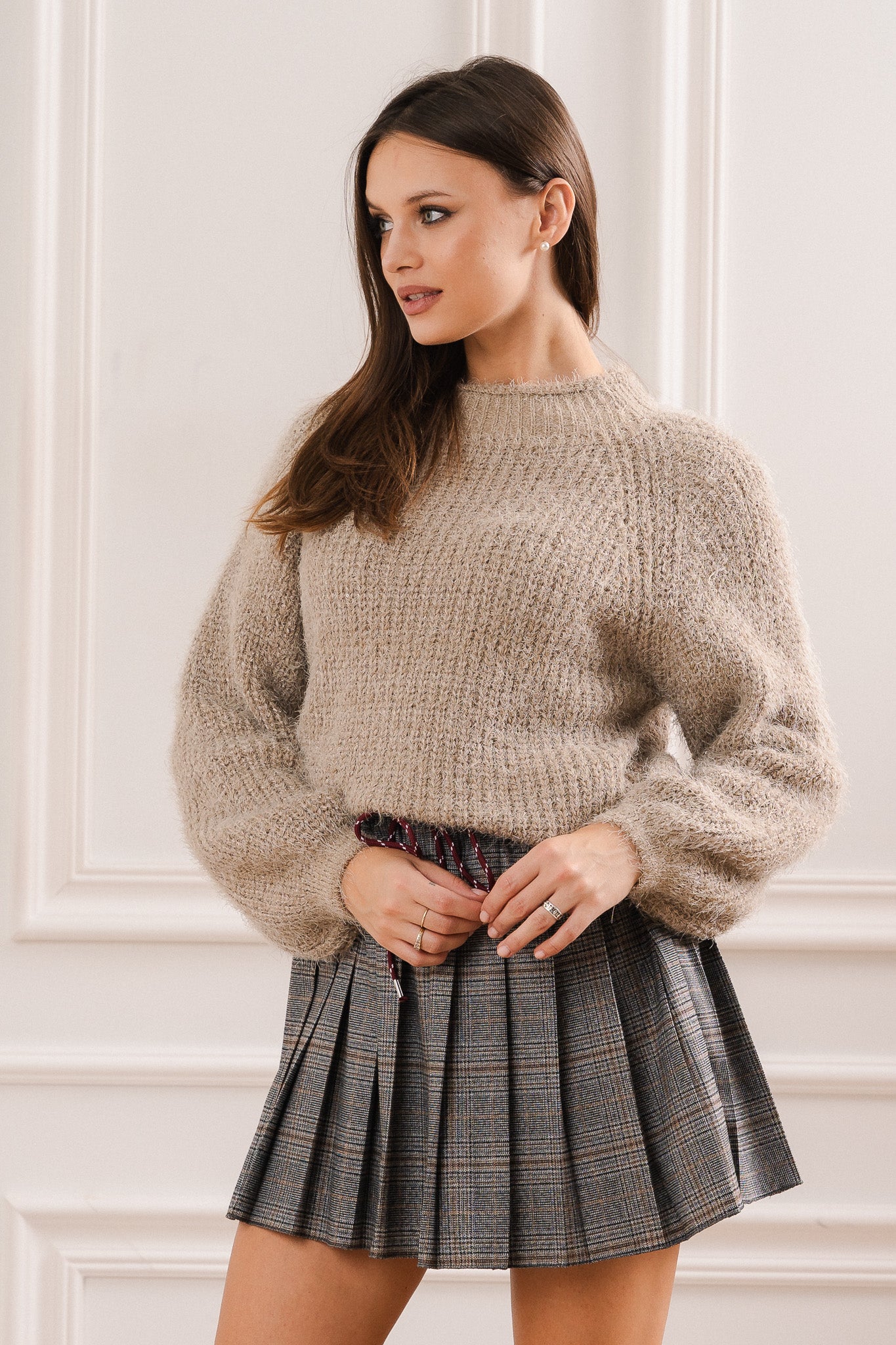 Sweter z Subtelnym Błyskiem- Czerwony / Uniwersalny