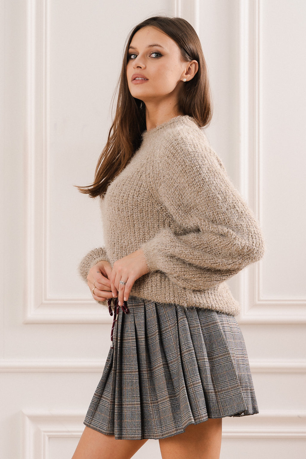 Sweter z Subtelnym Błyskiem- Czerwony / Uniwersalny