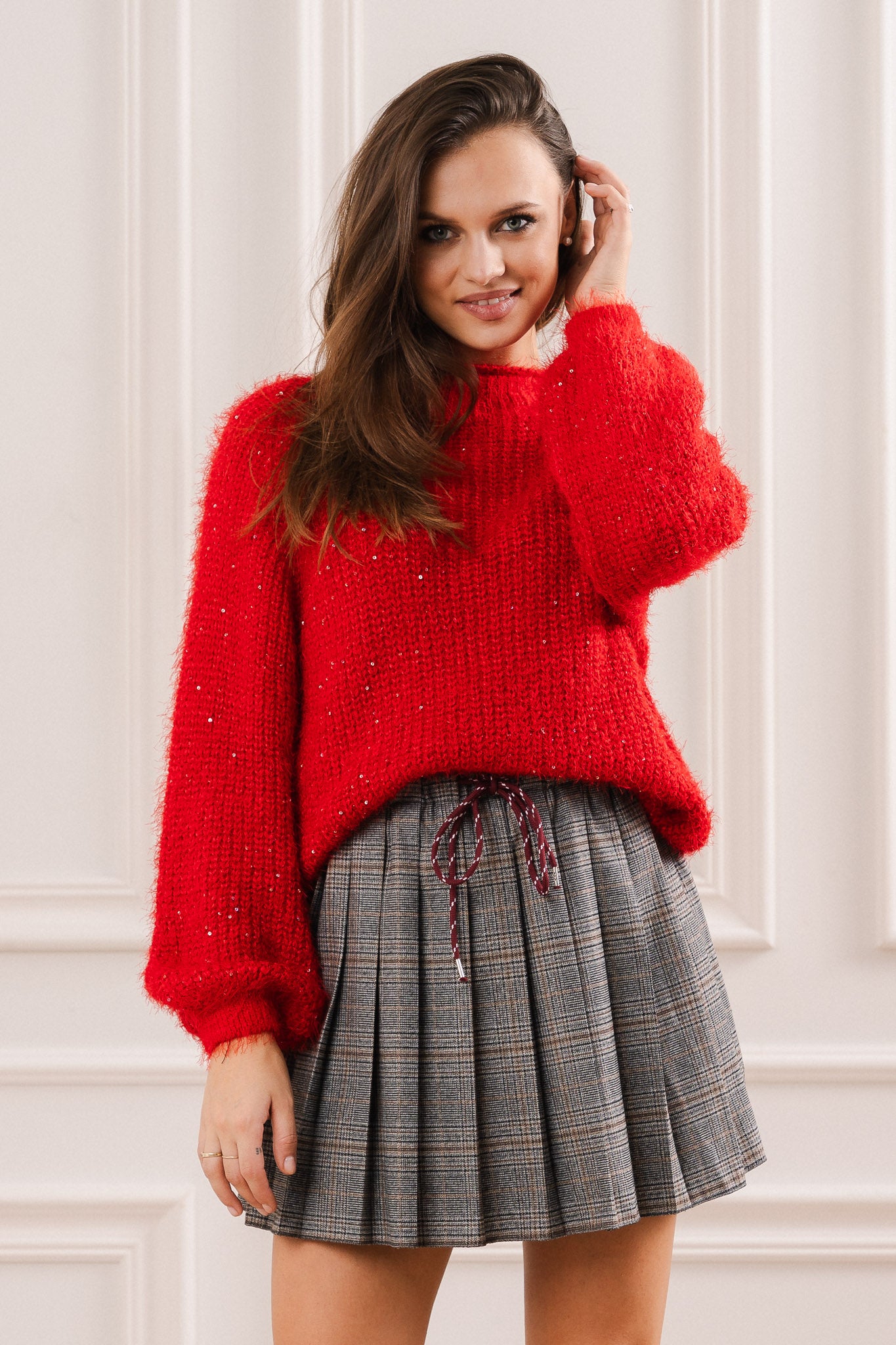 Sweter z Subtelnym Błyskiem- Czerwony / Uniwersalny