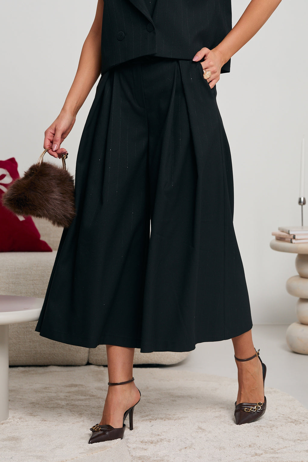 KOMPLET SPODNIE CULOTTE I KAMIZELKA Z ZAPIĘCIEM