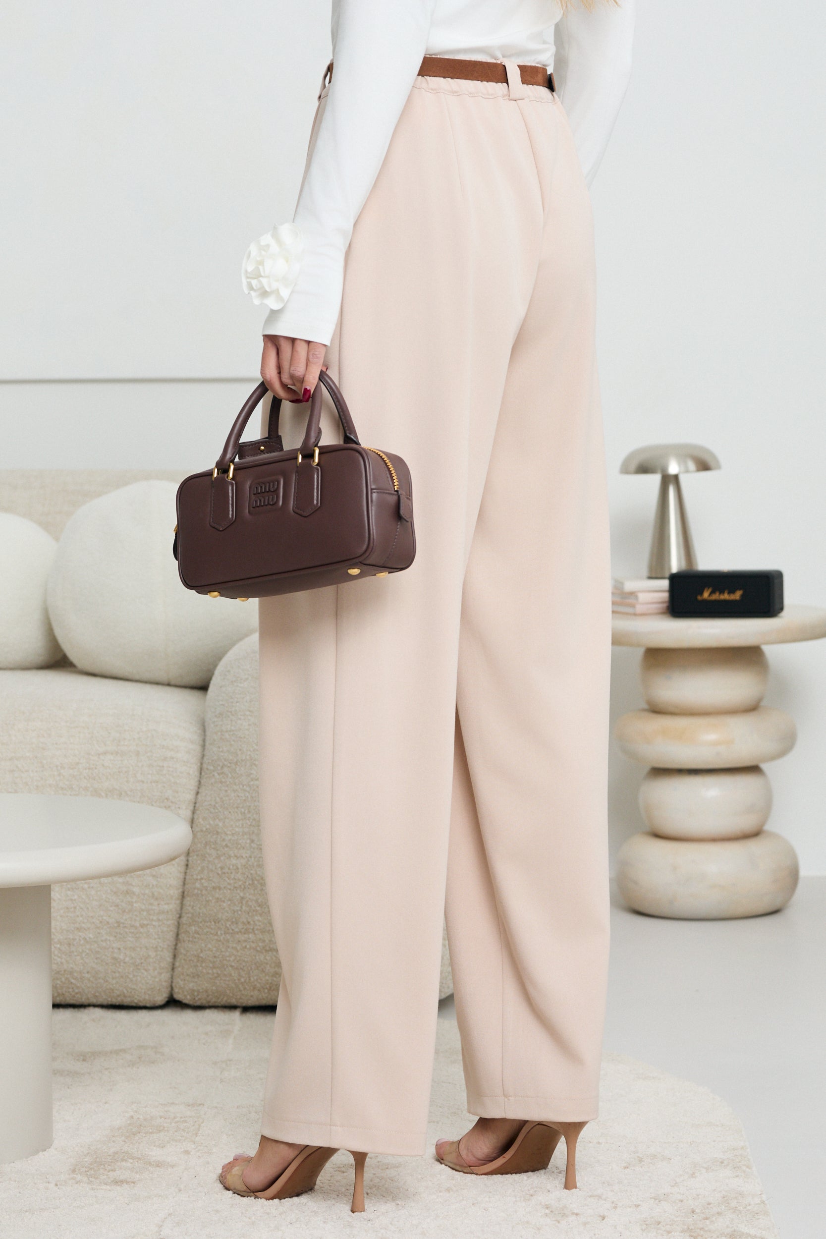 SPODNIE Z ZAKŁADKAMI