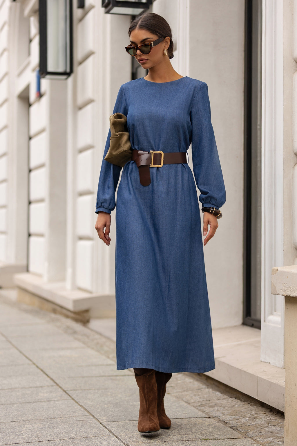 SUKIENKA MIDI Z PASKIEM