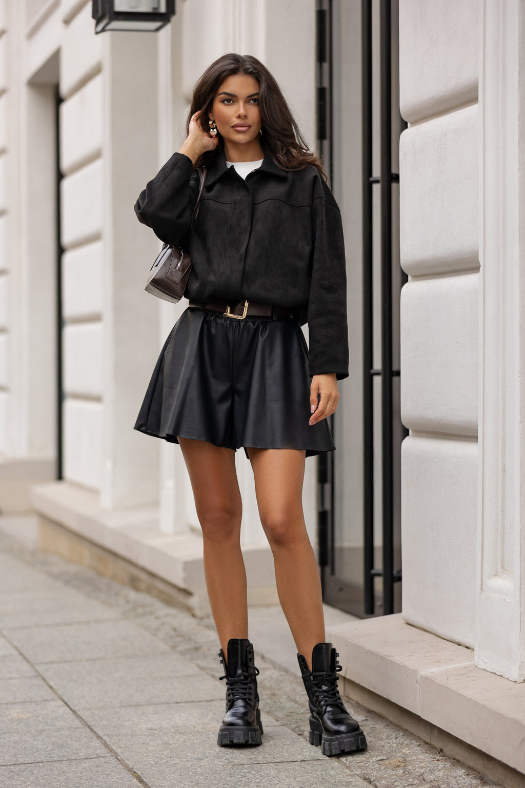 Zamszowa kurtka z kołnierzem