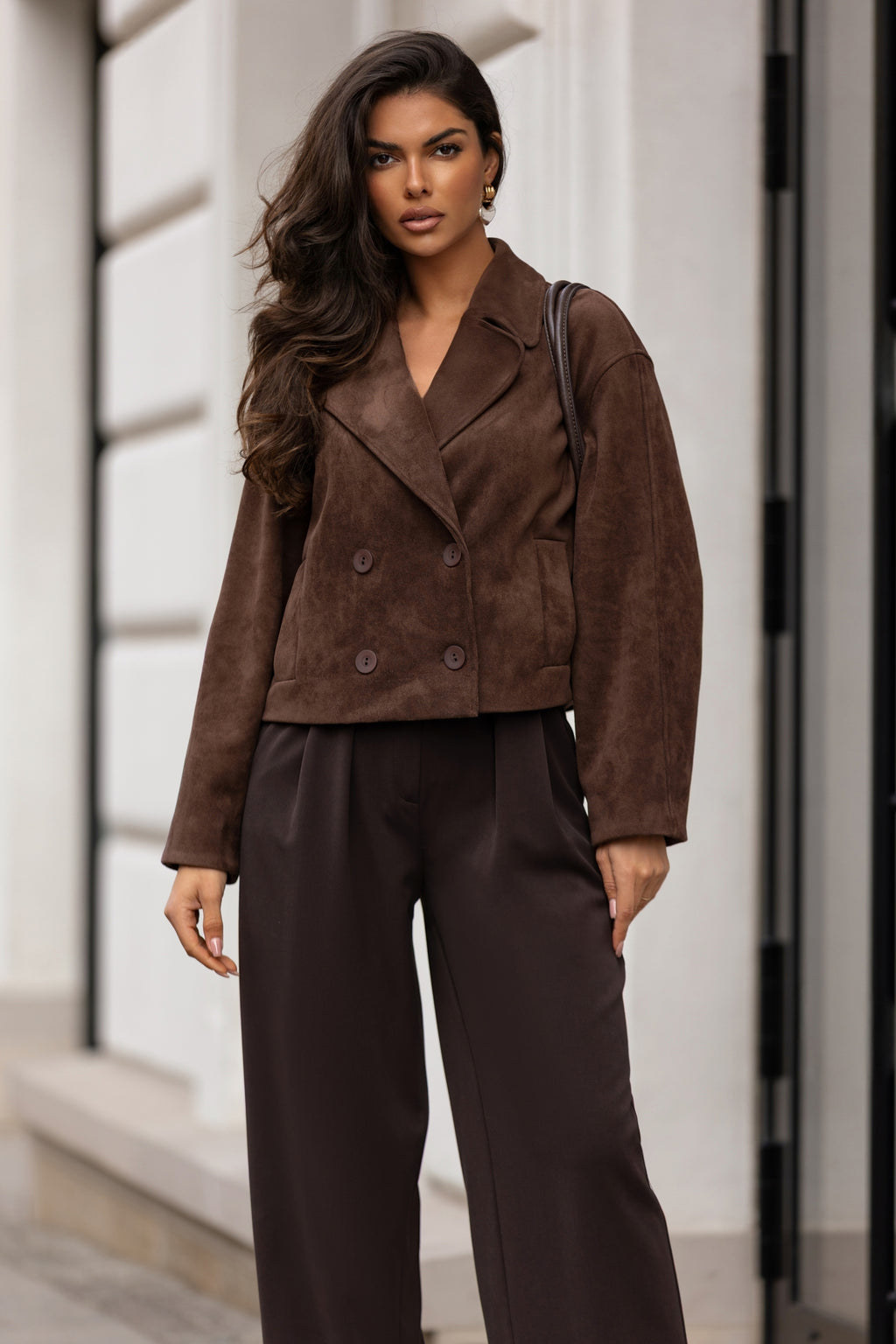 Dwurzędowa kurtka z zamszowej tkaniny