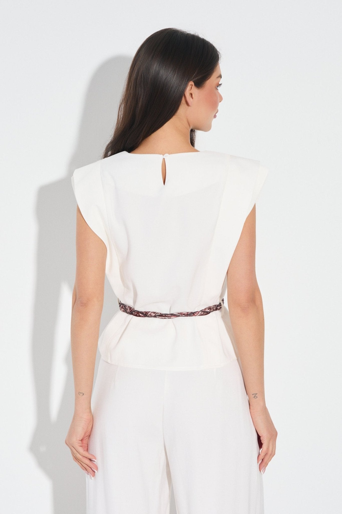 ELEGANCKI TOP Z WIĄZANIEM W TALII - Misstica - LALOUS