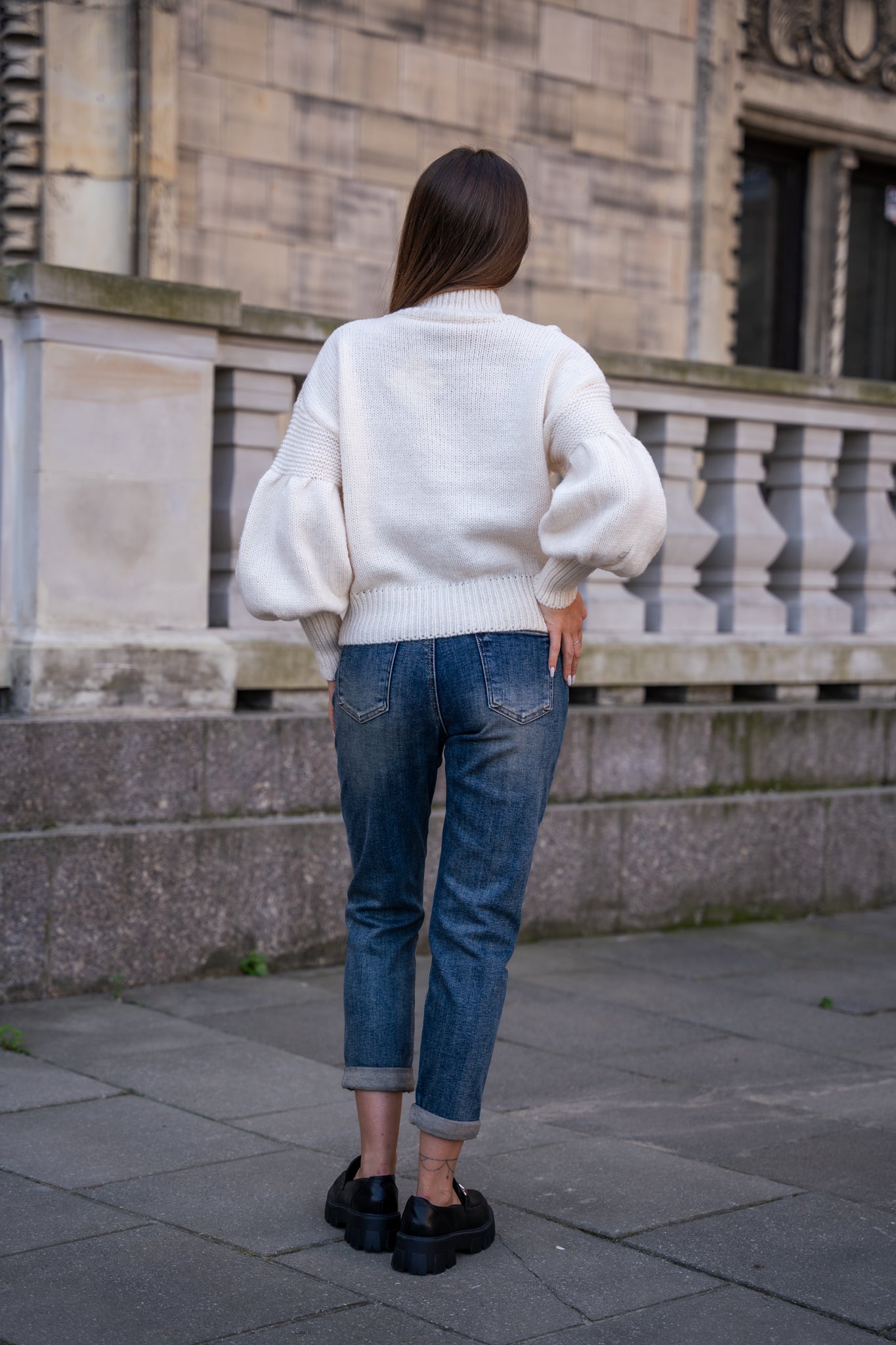 Jeansy Slim-Fit z Podwijanym Dołem- Granatowy / S