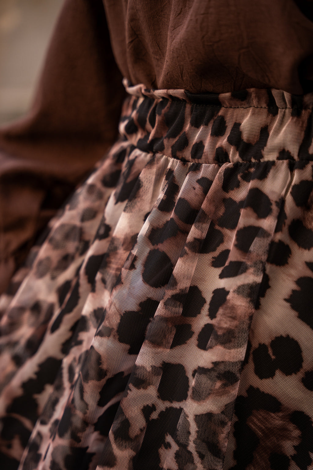 Plisowana Spódnica Maxi w Zwierzęcy Wzór- Brązowy / Uniwersalny