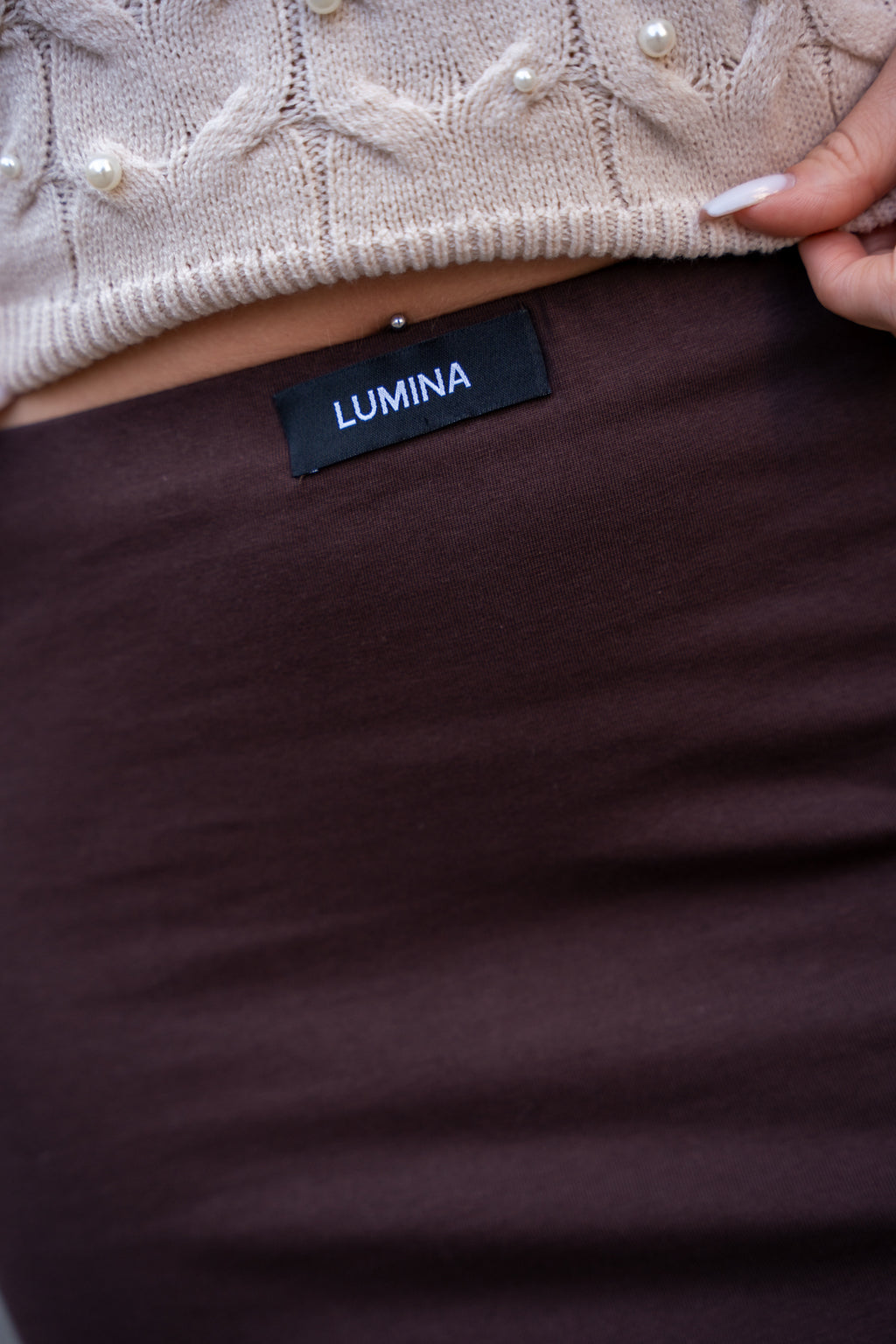 Dopasowana Spódnica z Rozcięciem- Brązowy / S