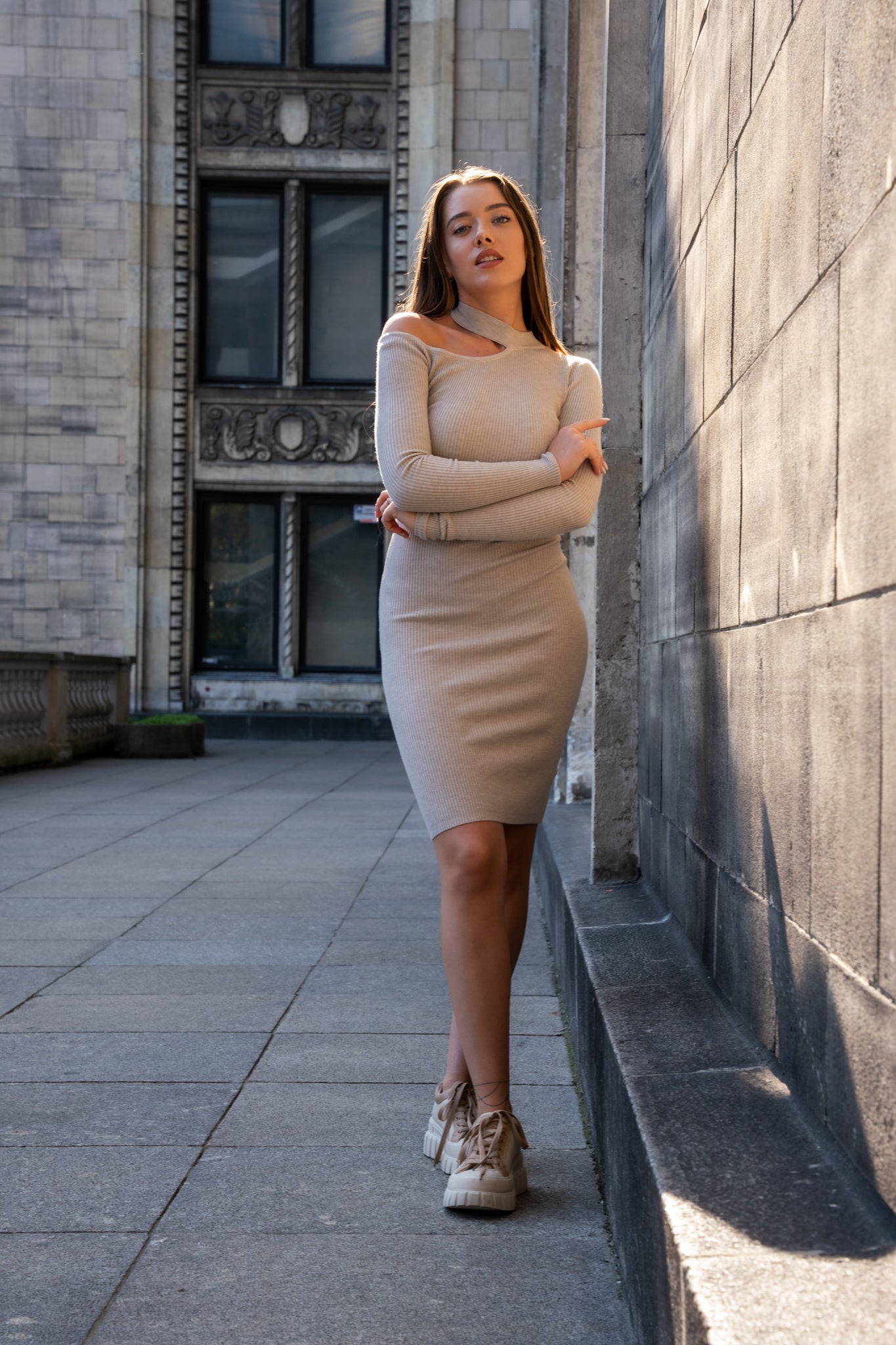 Sukienka Bodycon z Wycięciem na Jedno Ramię- Czarny / Uniwersalny