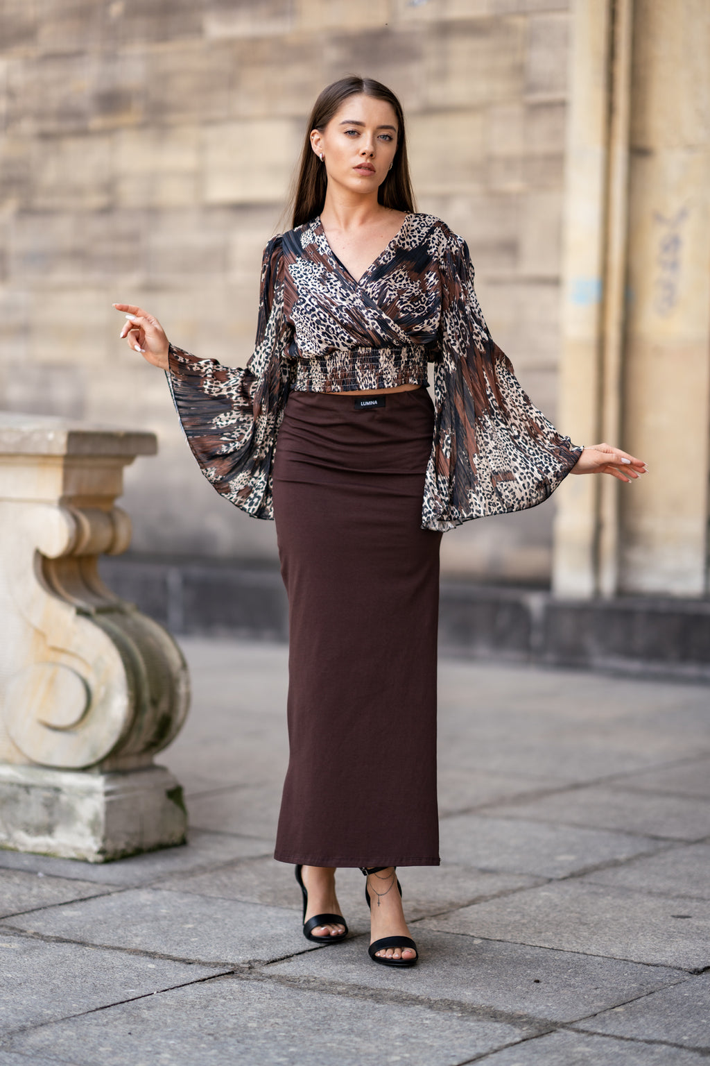 Kopertowa Bluzka ze Zwierzęcym Wzorem i Szerokimi Rękawami- Brązowy / Uniwersalny