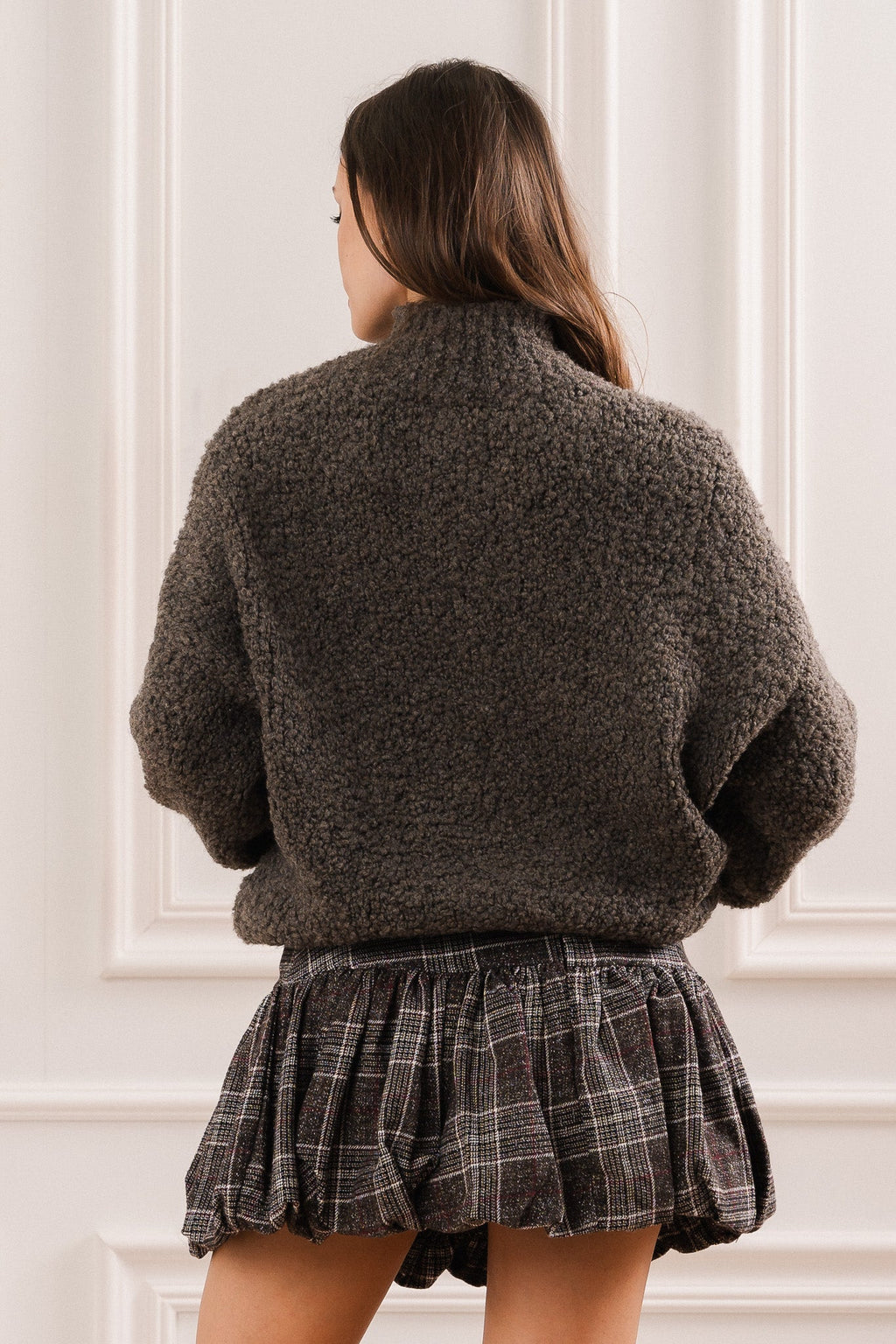 Sweter Bouclé z Luźnym Fasonem- Biały / Uniwersalny