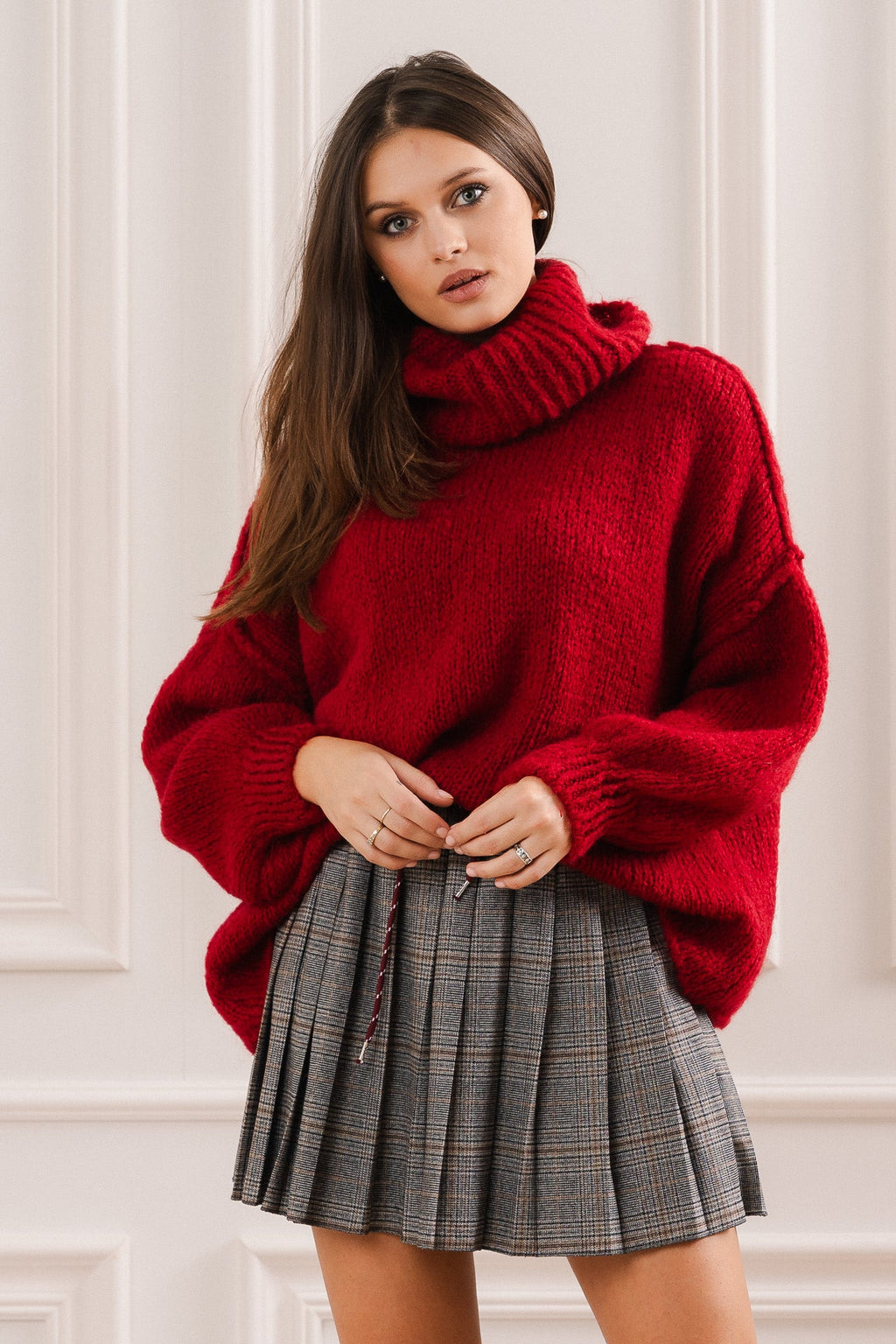 Sweter Oversize z Golfem- Uniwersalny / Brązowy