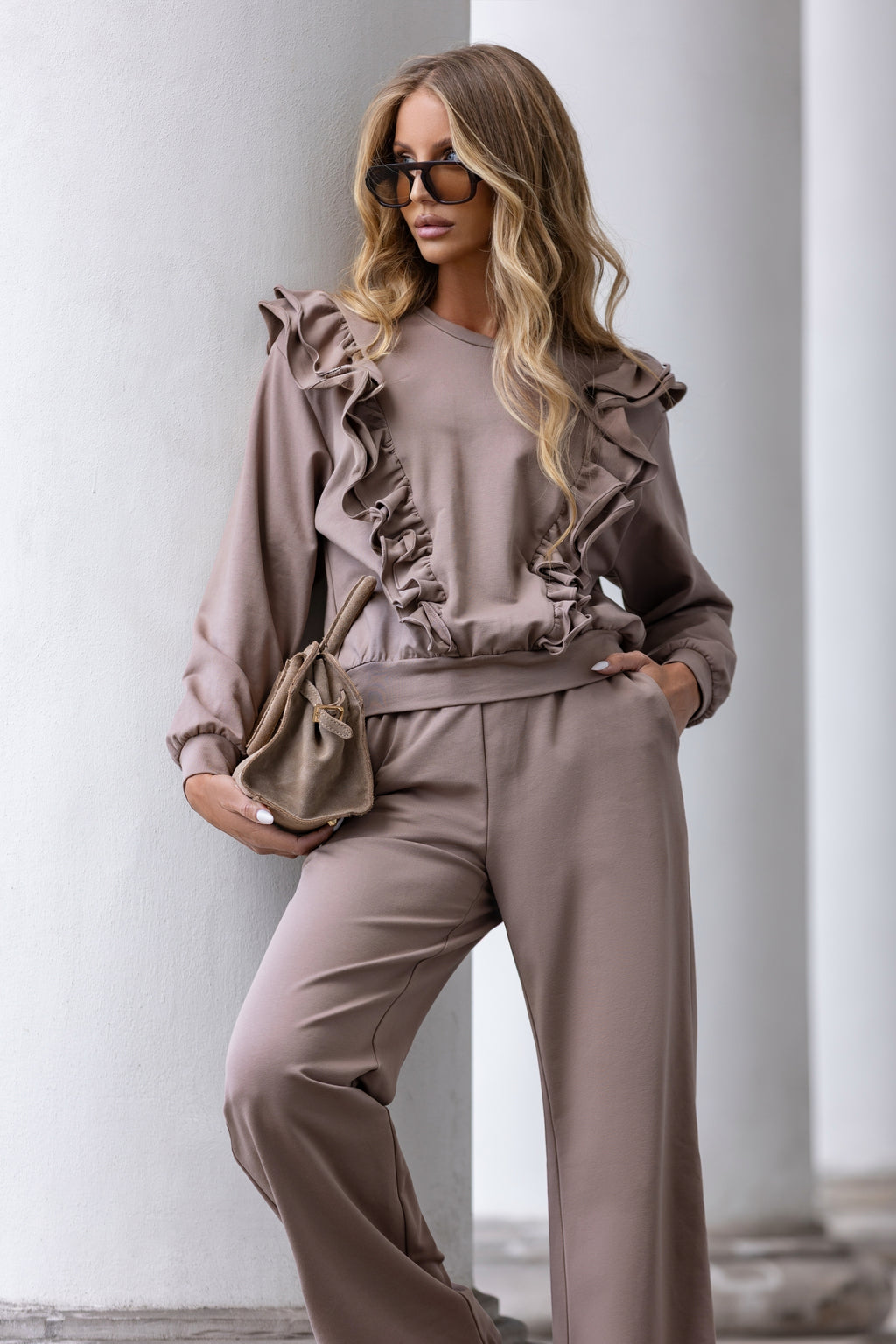 Spodnie dresowe z prostą nogawką